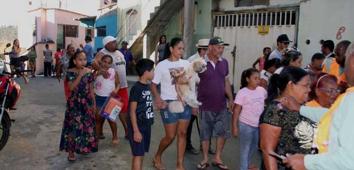 Na real, pelo simulado quase ninguém escaparia da lama se uma barragem rompesse de fato e não de ficção